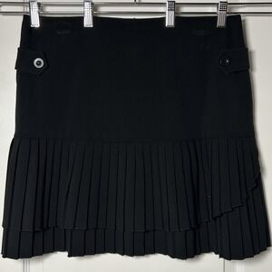 Selene Sport Vintage Black Pleated Buttoned Waist Mini Skirt Dark Academia Style